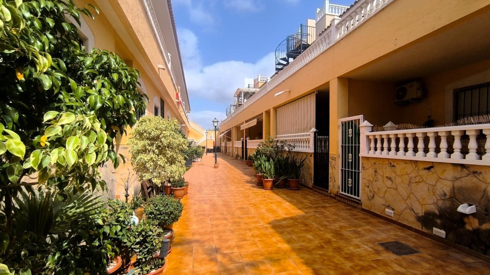 2 makuuhuone Huoneisto myytävänä paikassa San Bartolome - 95 000 € (Ref: 10045493)