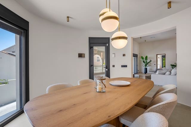 5 quarto Moradia para venda em Ciudad Quesada, Rojales com piscina - 1 399 000 € (Ref: 10045773)