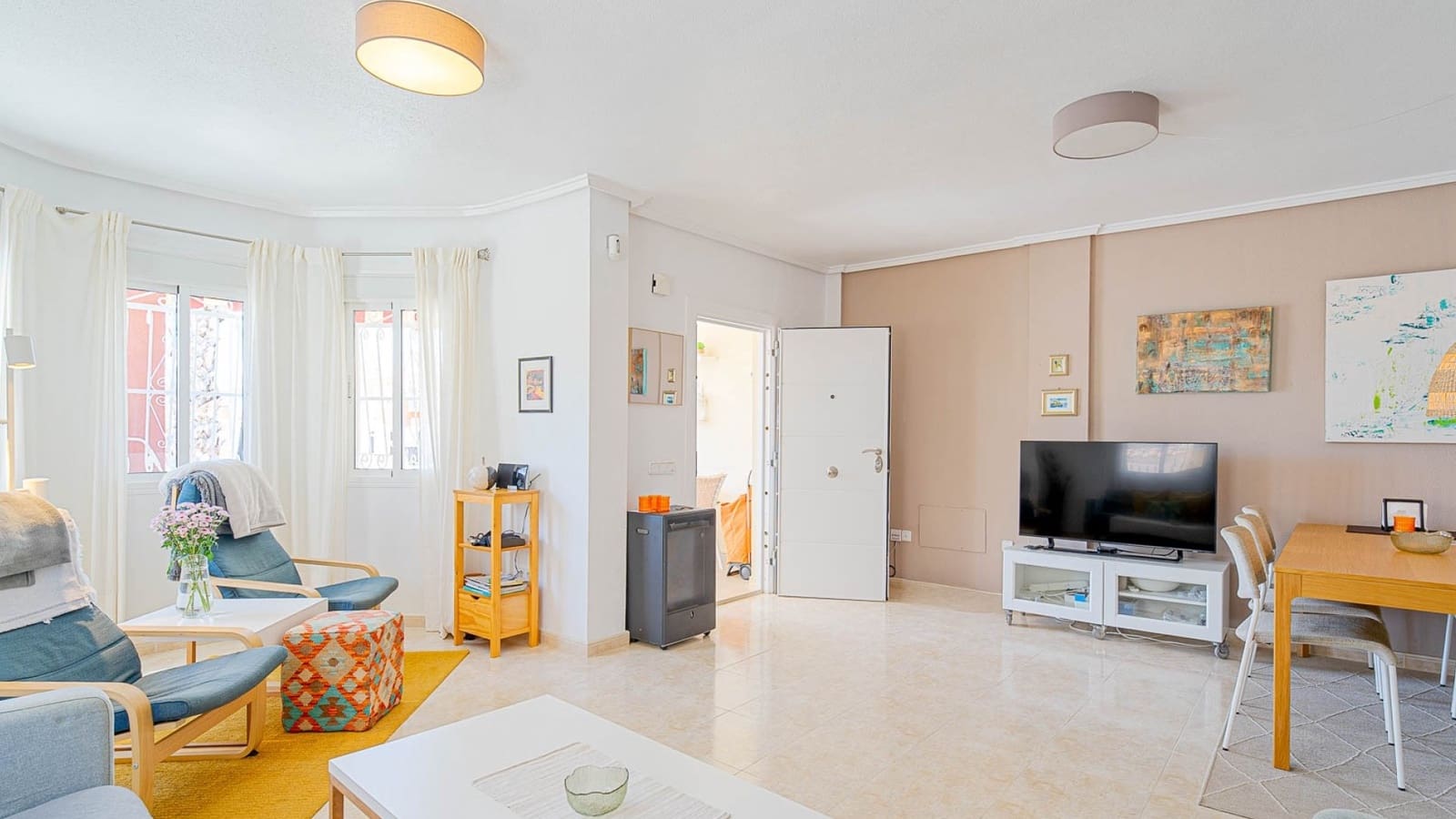 3 soverom Hus til salgs i Ciudad Quesada med svømmebasseng - € 285 000 (Ref: 10045774)