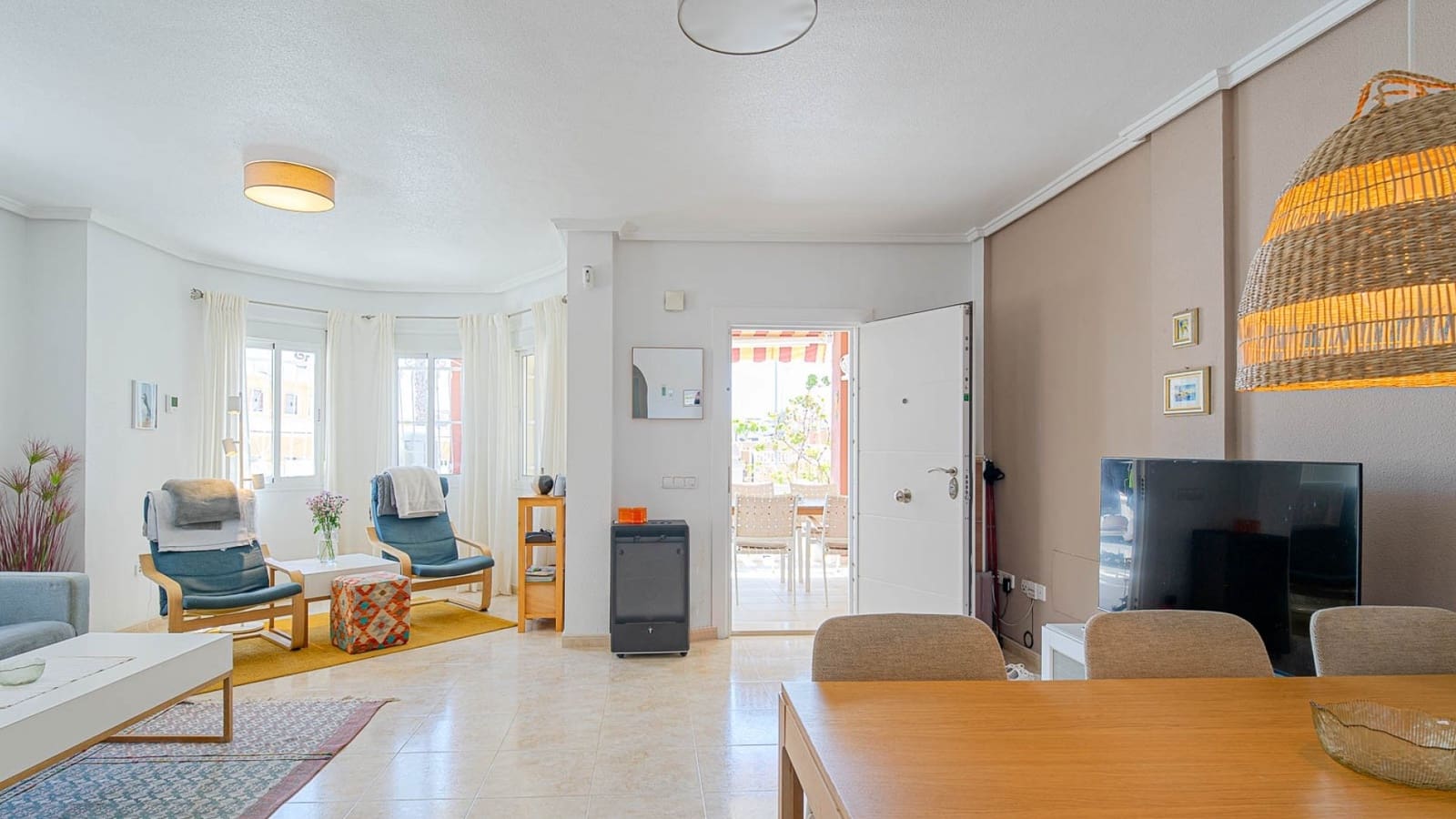 3 soverom Hus til salgs i Ciudad Quesada med svømmebasseng - € 285 000 (Ref: 10045774)