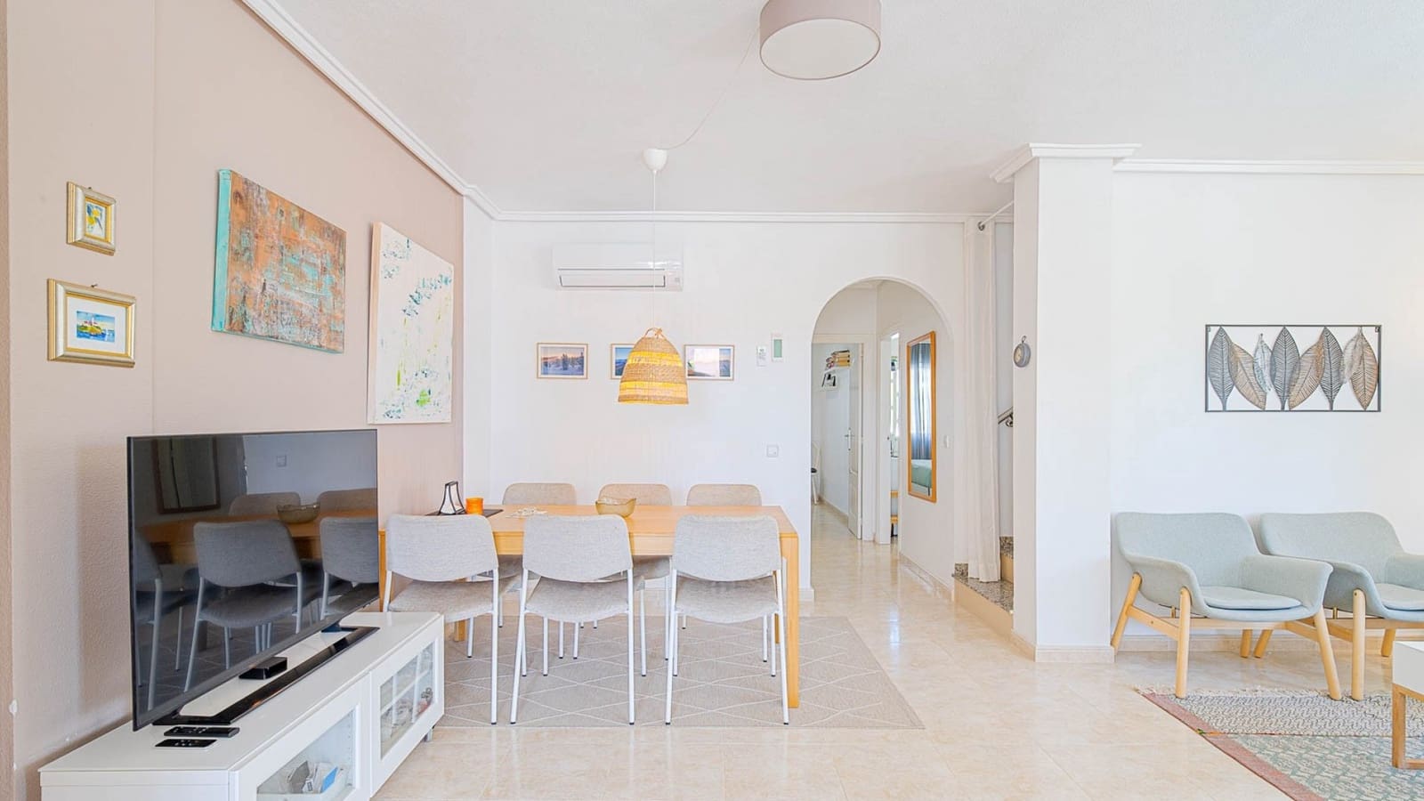 3 soverom Hus til salgs i Ciudad Quesada med svømmebasseng - € 285 000 (Ref: 10045774)