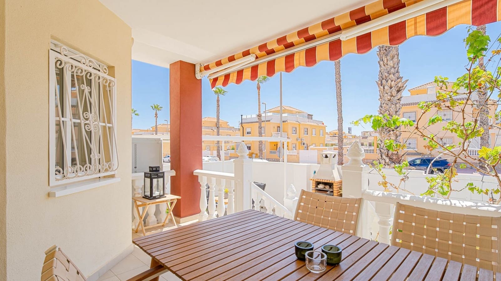 3 soverom Hus til salgs i Ciudad Quesada med svømmebasseng - € 285 000 (Ref: 10045774)