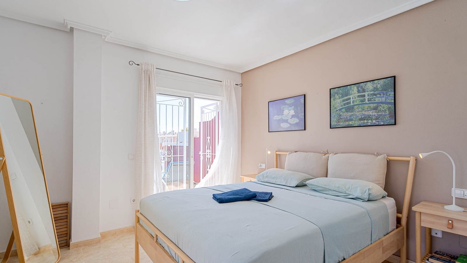 3 soverom Hus til salgs i Ciudad Quesada med svømmebasseng - € 285 000 (Ref: 10045774)