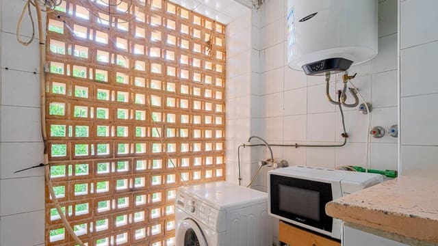 4 bedroom Apartment for sale in Rojales - € 155,000 (Ref: 10045960)