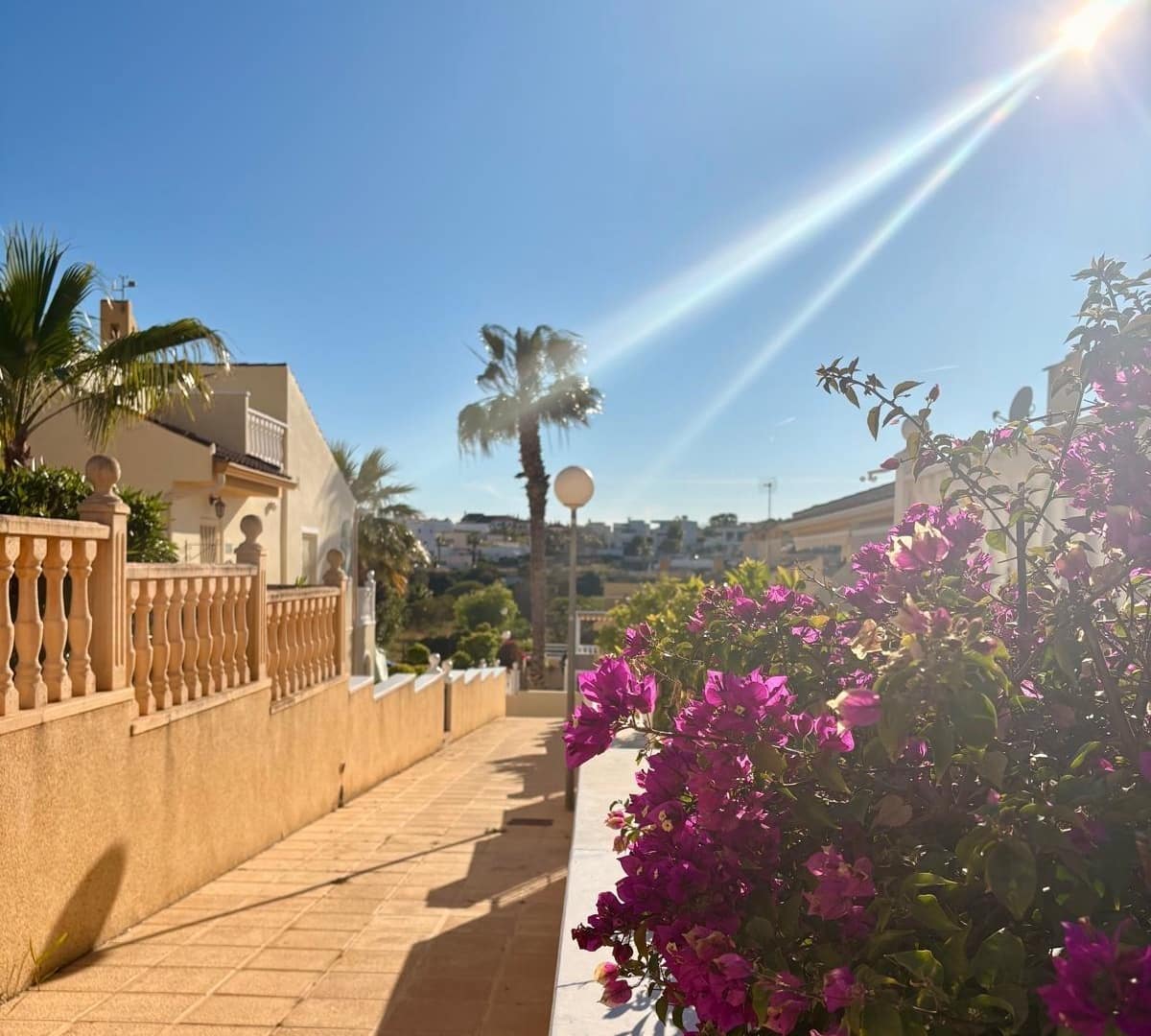 4 bedroom Semi-detached Villa for sale in Benimar with pool - € 279,000 (Ref: 10048067)
