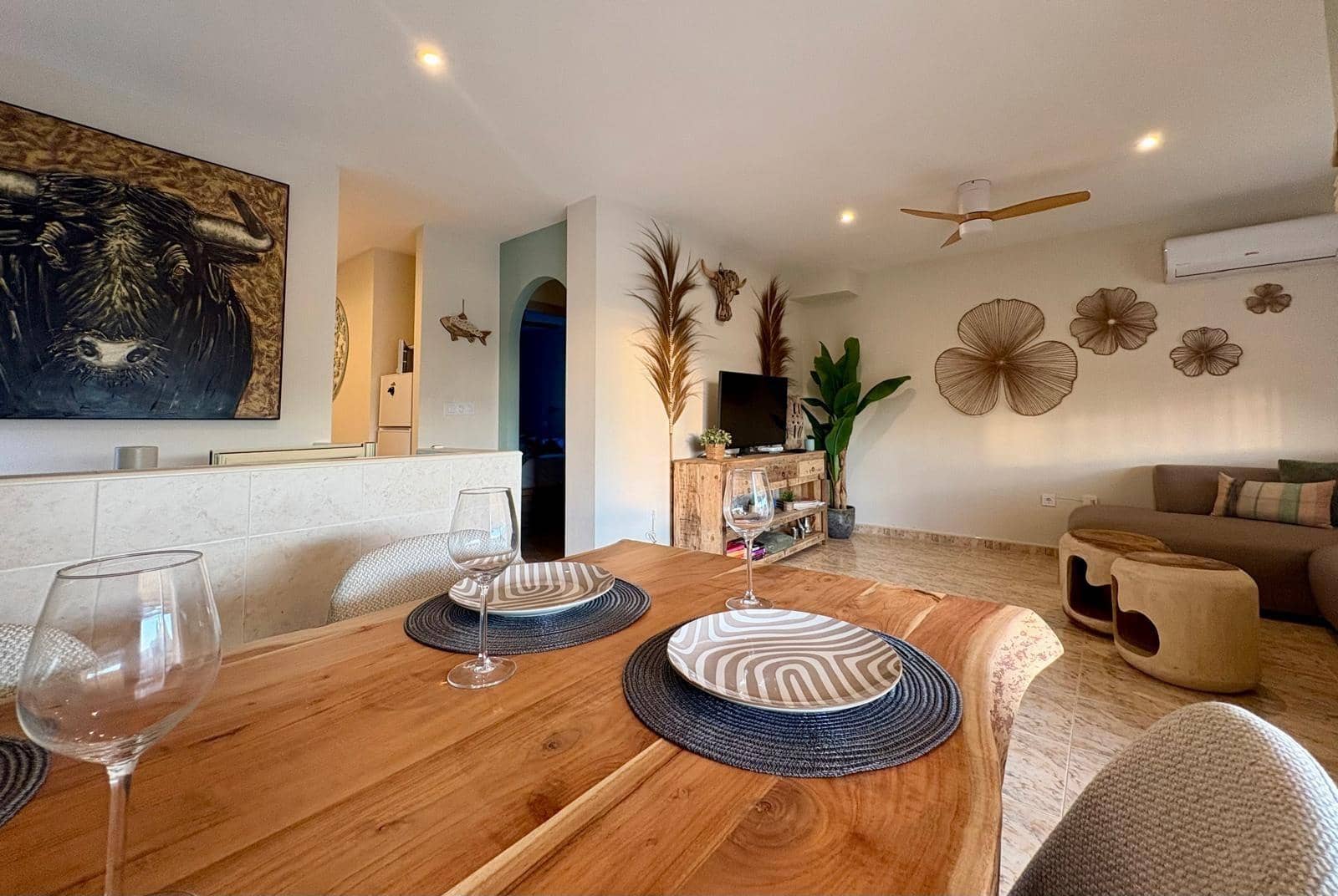 4 bedroom Semi-detached Villa for sale in Benimar with pool - € 279,000 (Ref: 10048067)