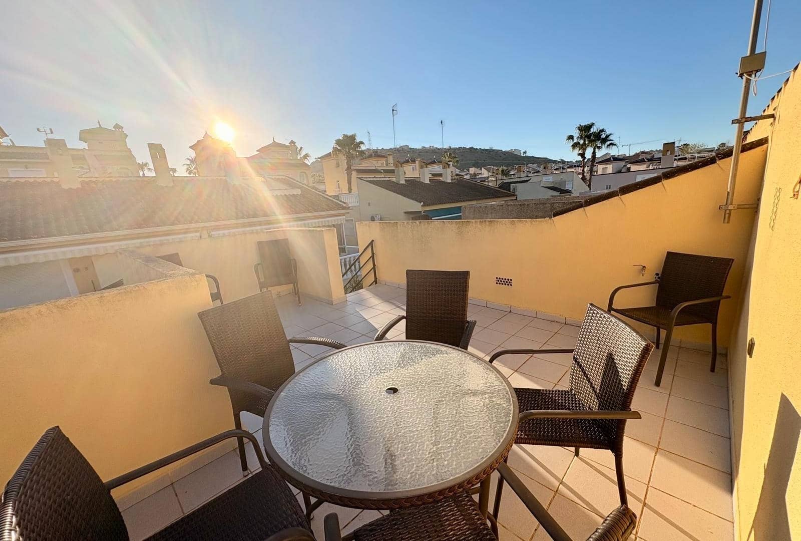4 bedroom Semi-detached Villa for sale in Benimar with pool - € 279,000 (Ref: 10048067)