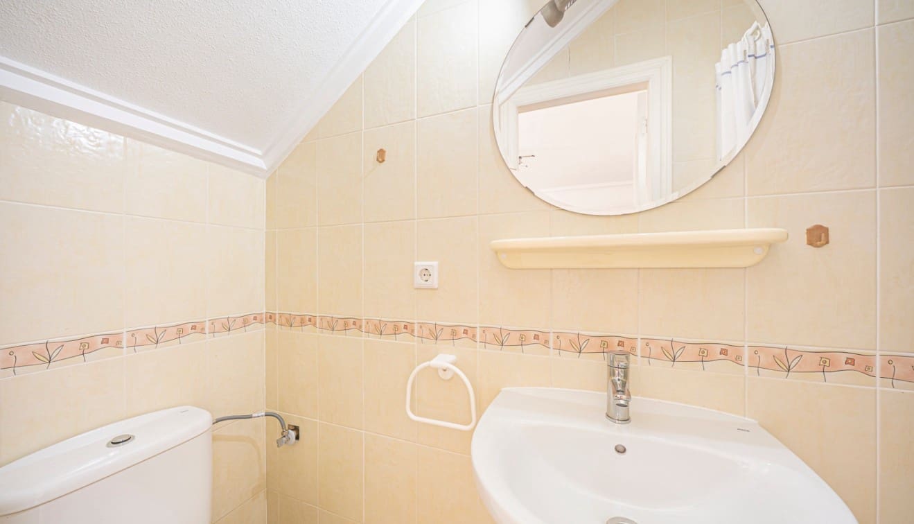 3 quarto Casa em Banda para venda em Ciudad Quesada com piscina - 229 000 € (Ref: 10048237)