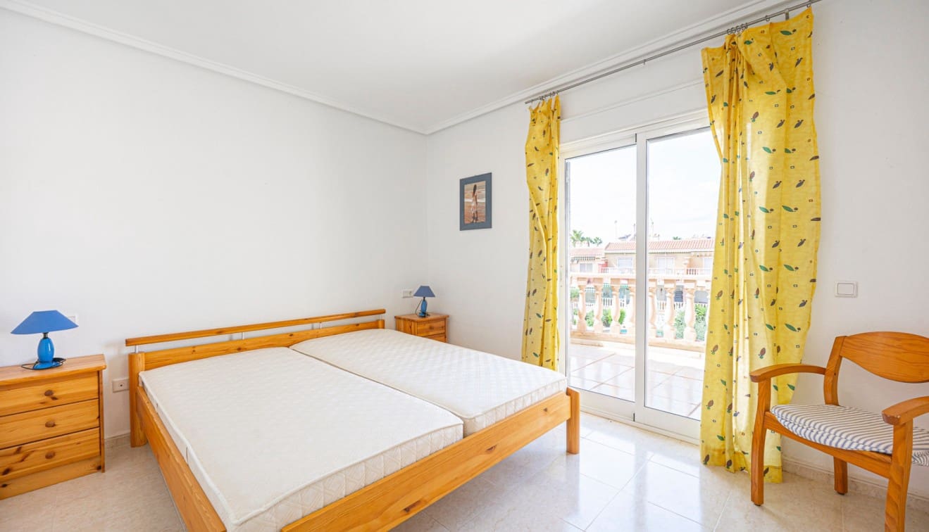 3 quarto Casa em Banda para venda em Ciudad Quesada com piscina - 229 000 € (Ref: 10048237)