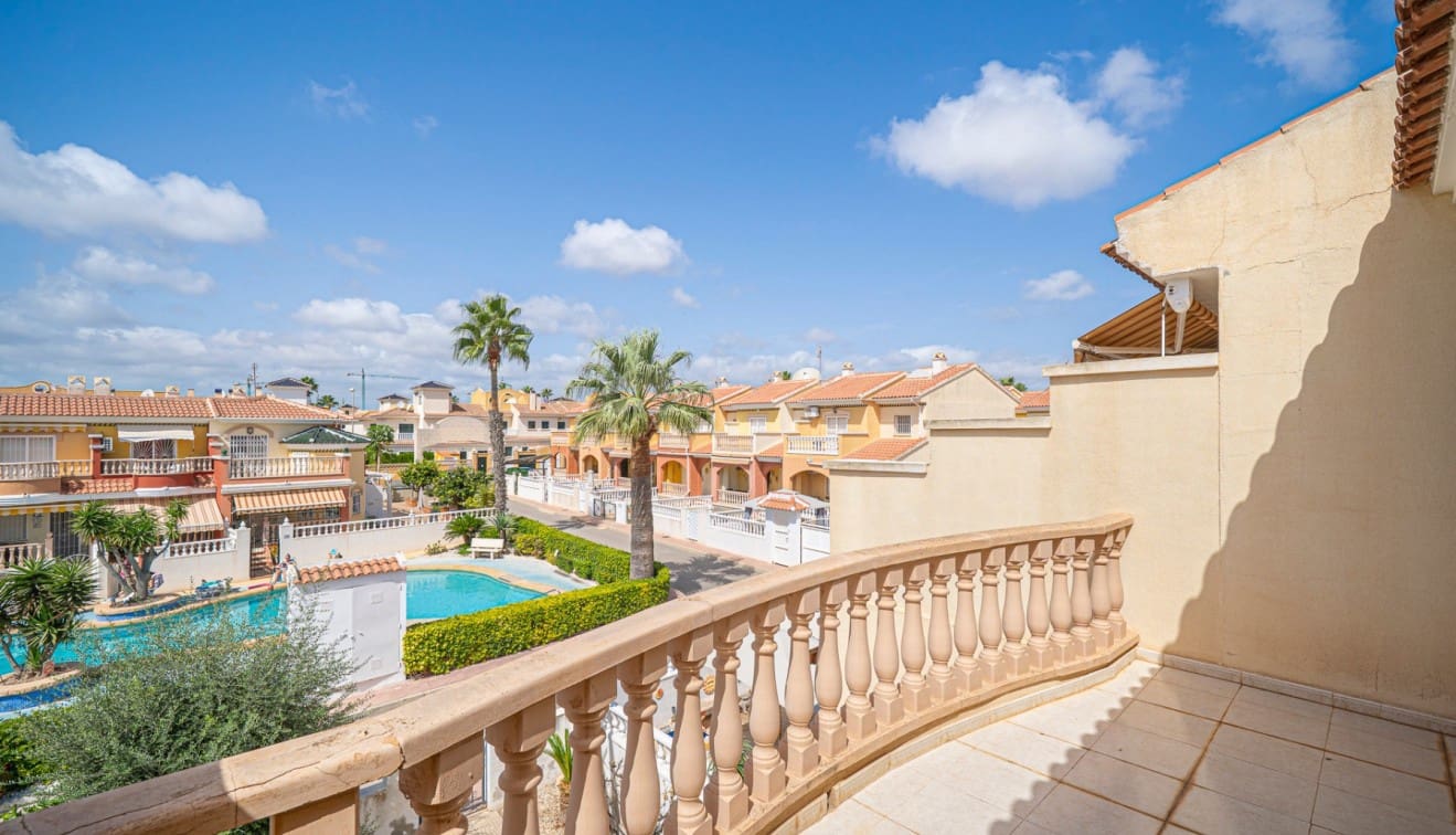 3 quarto Casa em Banda para venda em Ciudad Quesada com piscina - 229 000 € (Ref: 10048237)