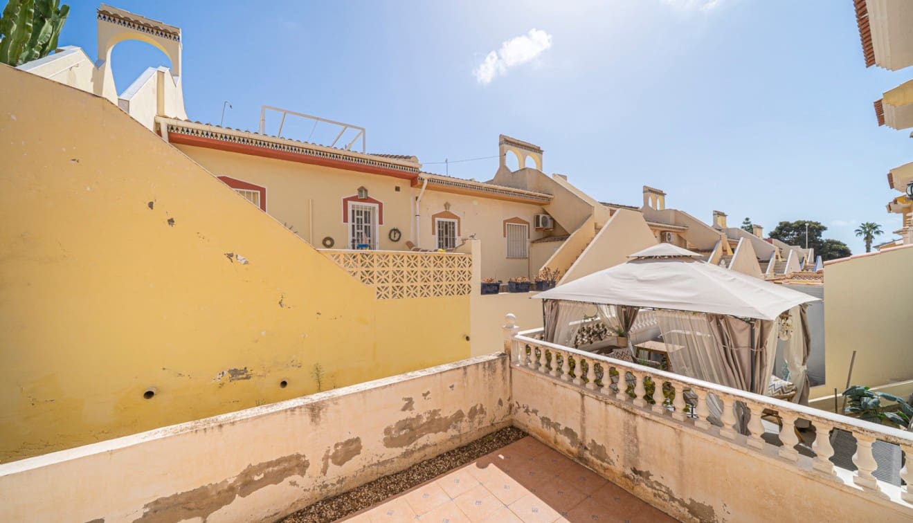 3 quarto Casa em Banda para venda em Ciudad Quesada com piscina - 229 000 € (Ref: 10048237)