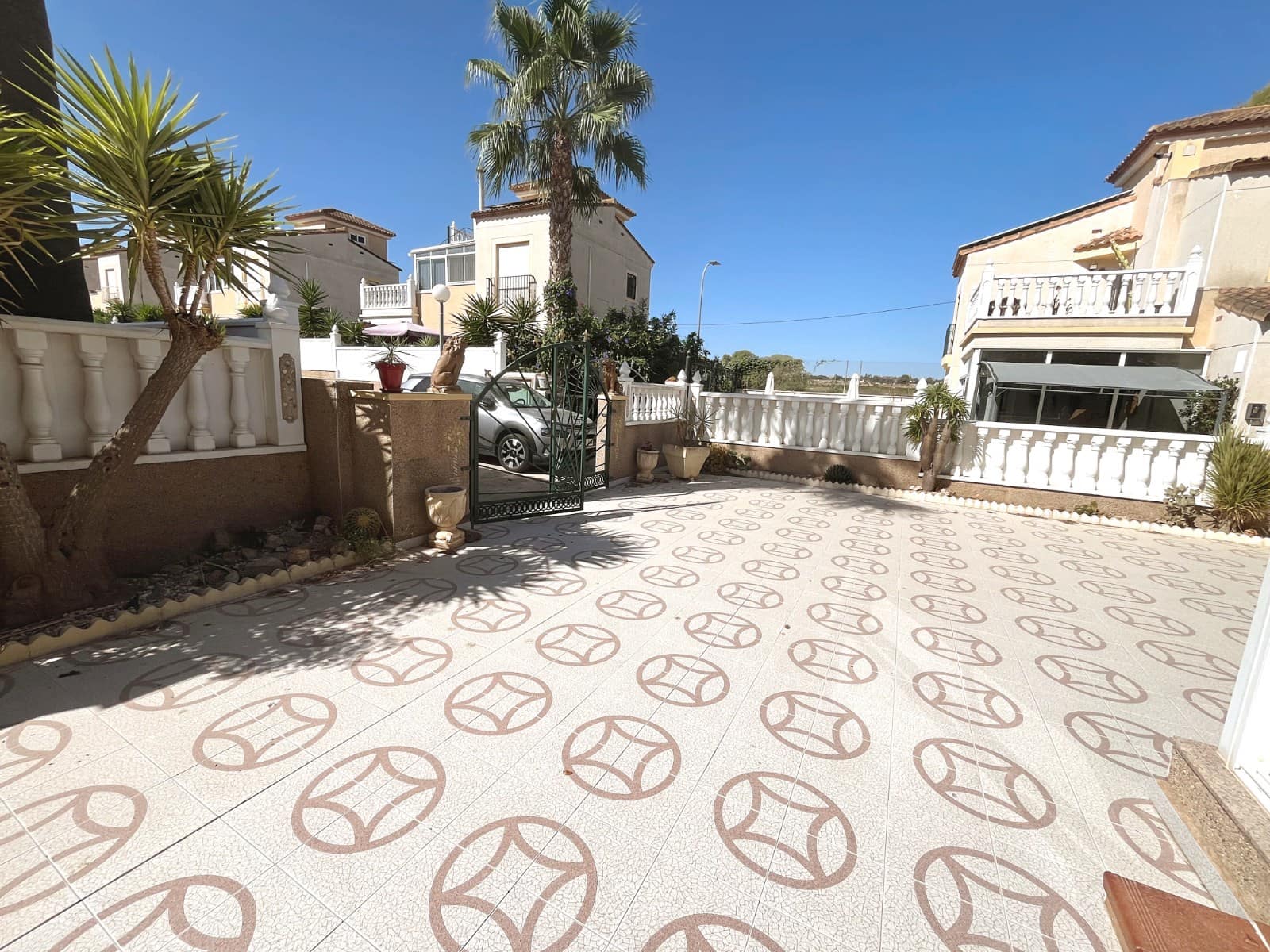 3 bedroom Villa for sale in Algorfa with pool - € 255,000 (Ref: 10060657)