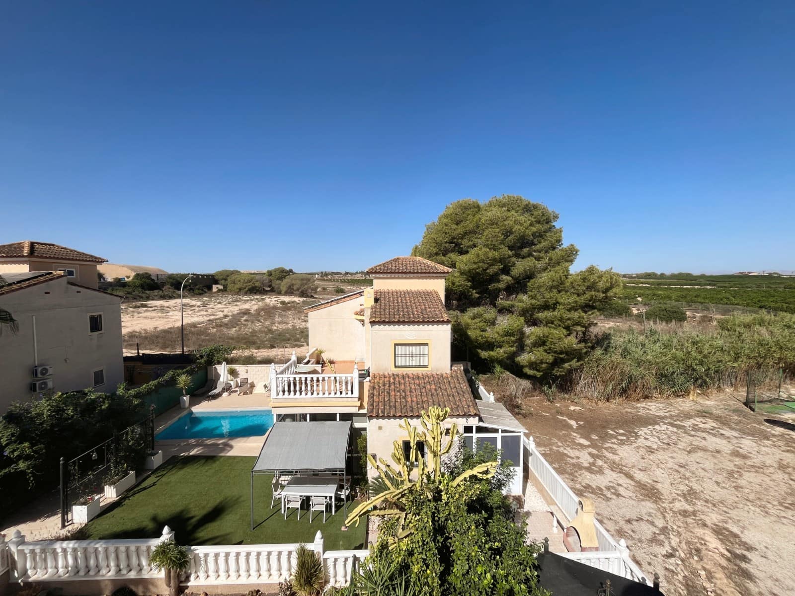 3 bedroom Villa for sale in Algorfa with pool - € 255,000 (Ref: 10060657)