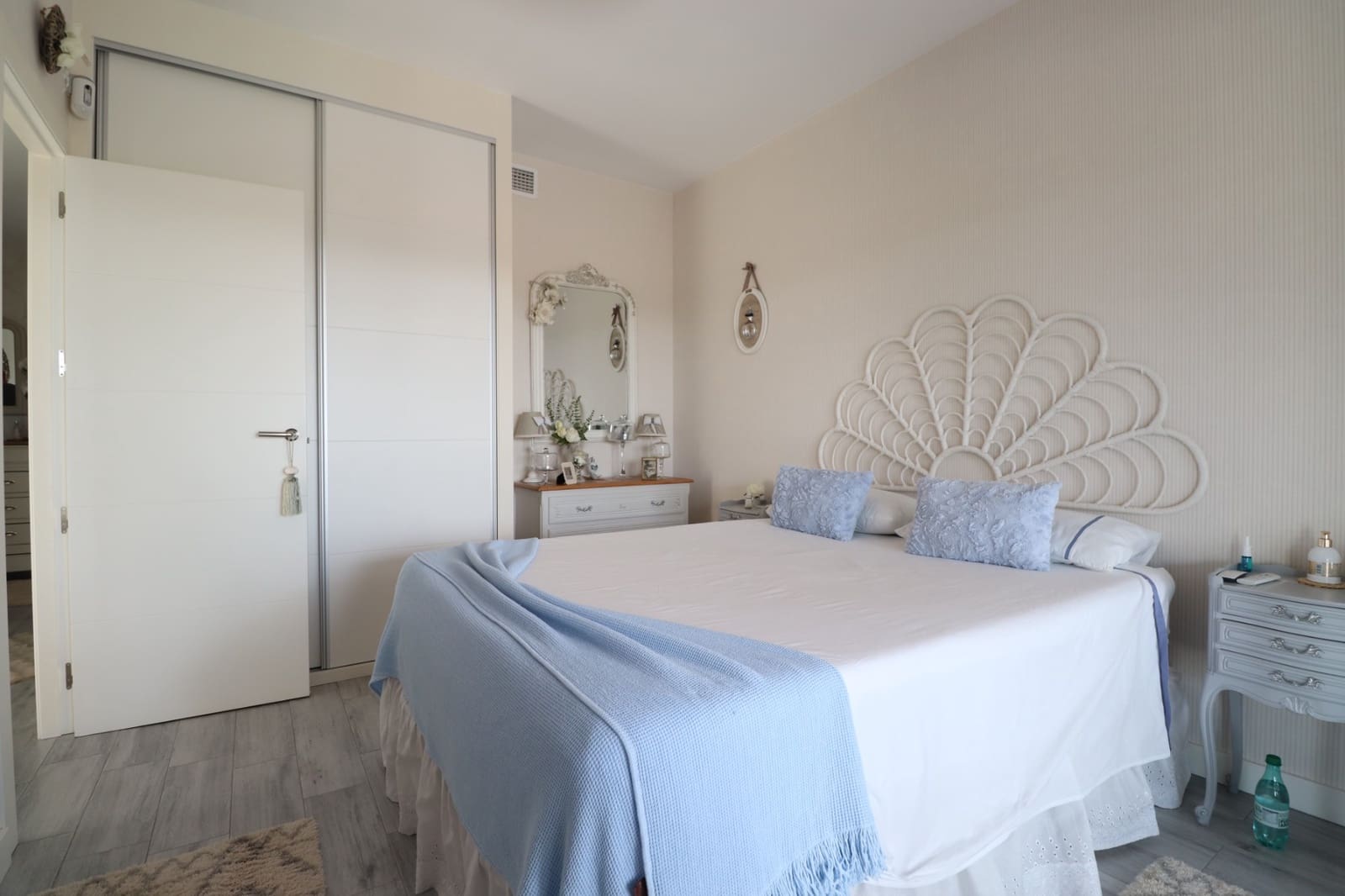 3 sovrum Semi-fristående Villa till salu i Daya Vieja med pool - 375 000 € (Ref: 10062779)