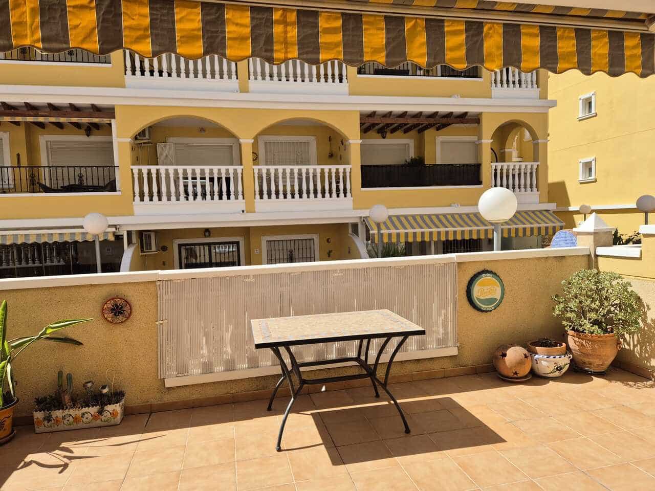 2 sovrum Lägenhet till salu i Algorfa med pool - 139 995 € (Ref: 10085043)