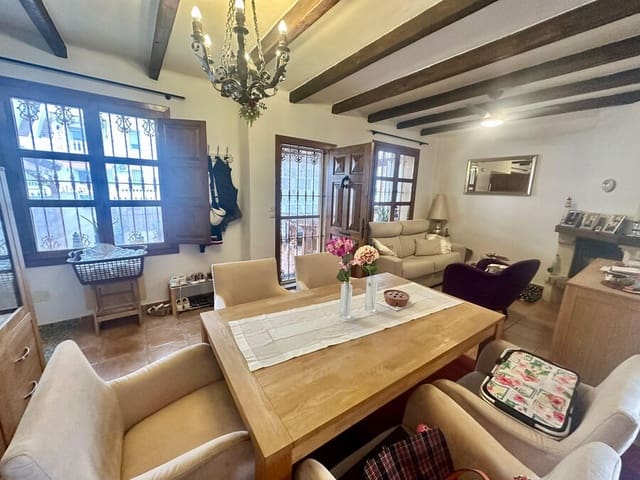 3 soverom Villa til salgs i Ciudad Quesada, Rojales med svømmebasseng garasje - € 315 000 (Ref: 10086582)