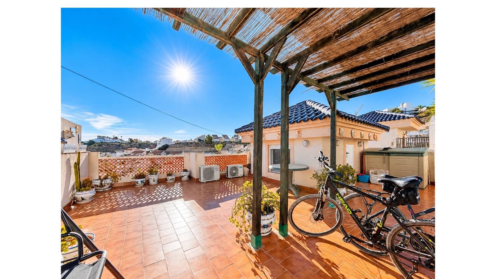 2 sypialnia Willa na sprzedaż w Ciudad Quesada z basenem garażem - 169 995 € (Ref: 10093726)