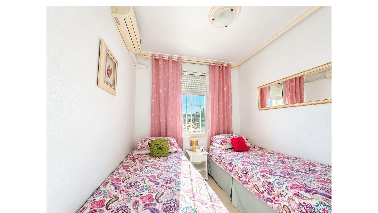 2 sypialnia Willa na sprzedaż w Ciudad Quesada z basenem garażem - 169 995 € (Ref: 10093726)