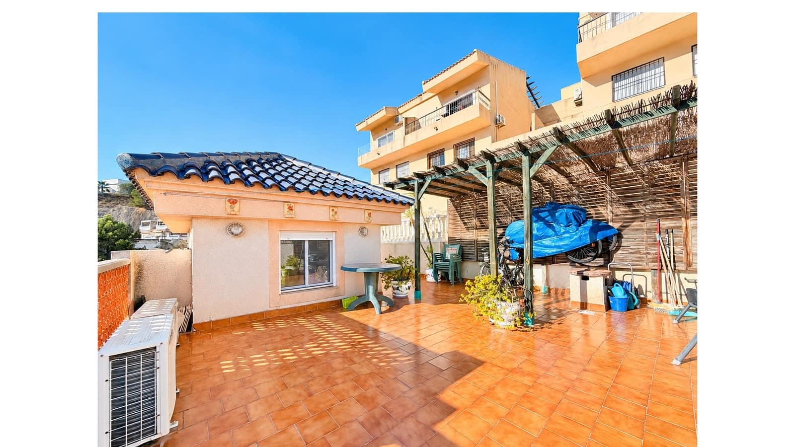 2 sypialnia Willa na sprzedaż w Ciudad Quesada z basenem garażem - 169 995 € (Ref: 10093726)