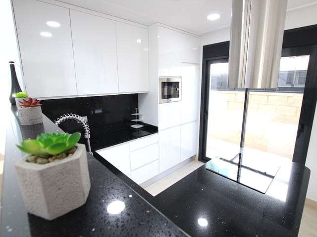 3 camera da letto Villa in vendita in Benijófar con piscina garage - 389.000 € (Rif: 10095041)