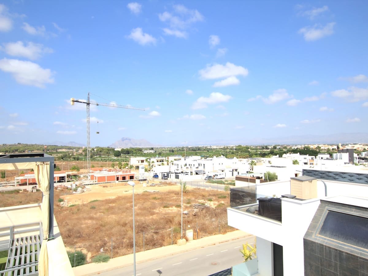 3 camera da letto Villa in vendita in Benijofar con piscina garage - 389.000 € (Rif: 10095041)
