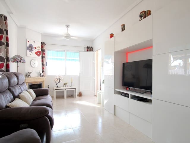 5 soveværelse Villa til salg i Villamartin, Orihuela med swimmingpool garage - € 269.000 (Ref: 10095529)