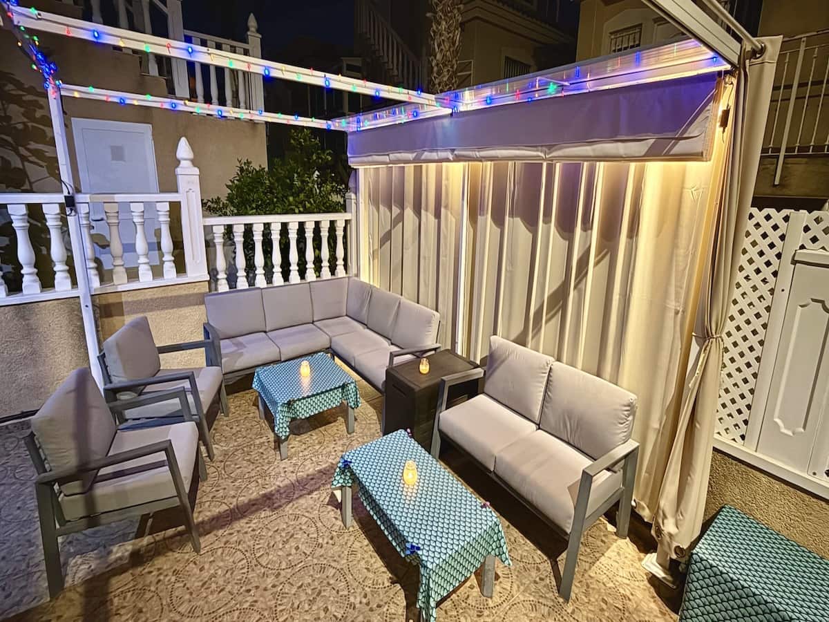 5 soveværelse Villa til salg i Villamartin med swimmingpool garage - € 269.000 (Ref: 10095529)