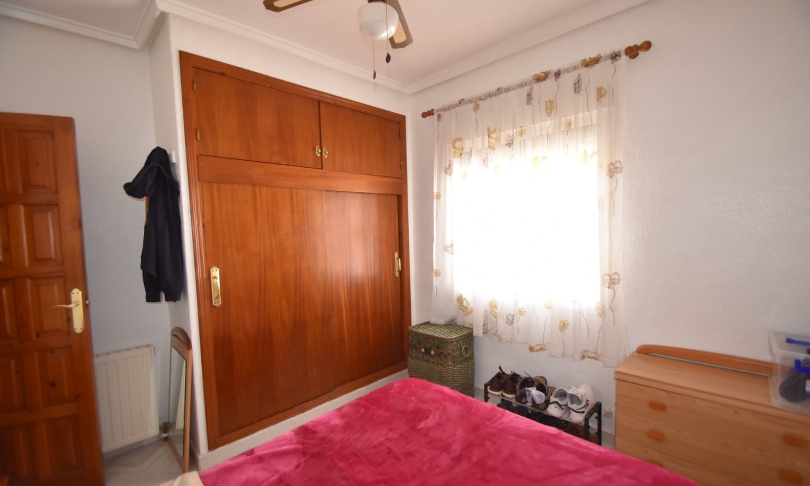 3 makuuhuone Huvila myytävänä paikassa Ciudad Quesada mukana uima-altaan 
autotalli - 365 000 € (Ref: 10098984)