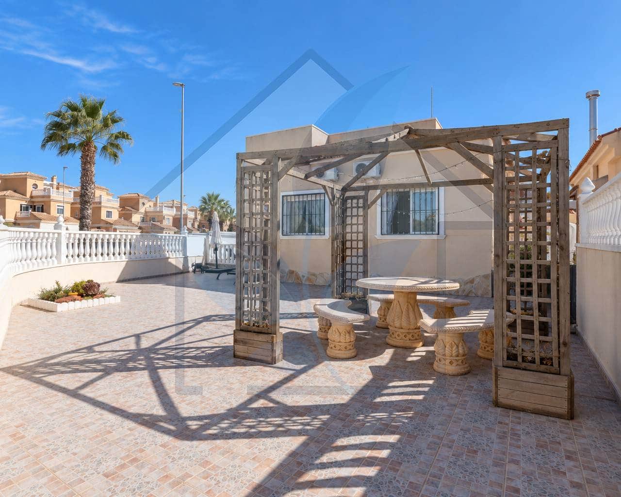 3 sovrum Villa till salu i Algorfa med pool - 299 000 € (Ref: 10100546)
