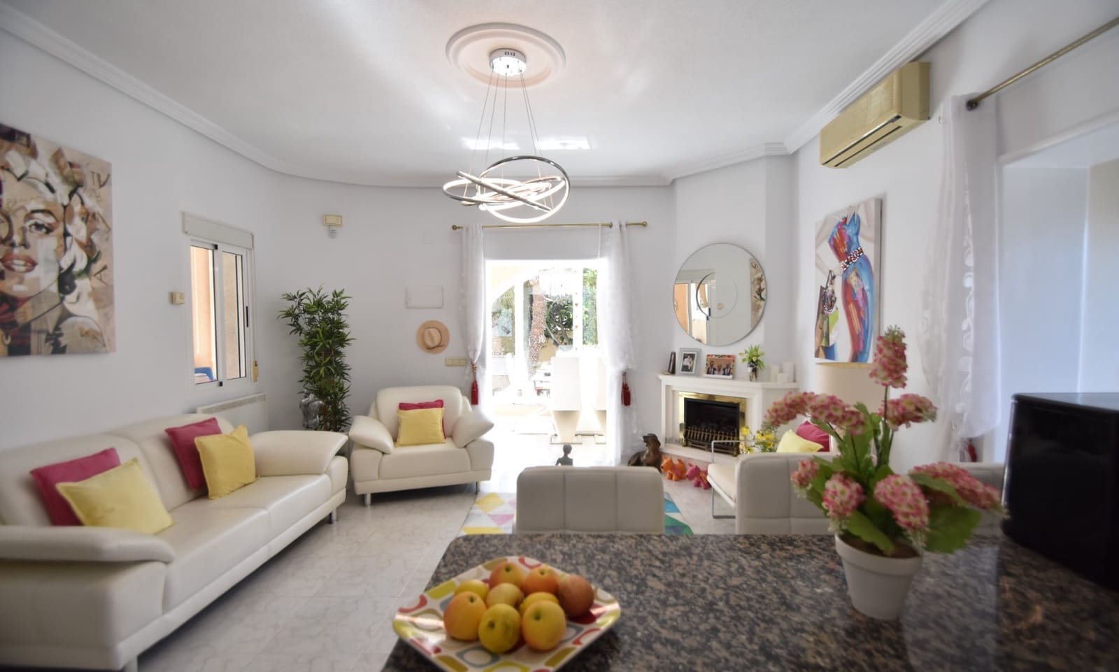 Chalet de 4 habitaciones en Ciudad Quesada en venta con piscina garaje - 575.000 € (Ref: 10100745)
