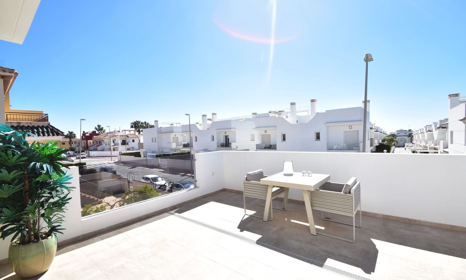 3 soverom Villa til salgs i Ciudad Quesada med svømmebasseng garasje - € 479 000 (Ref: 10100746)