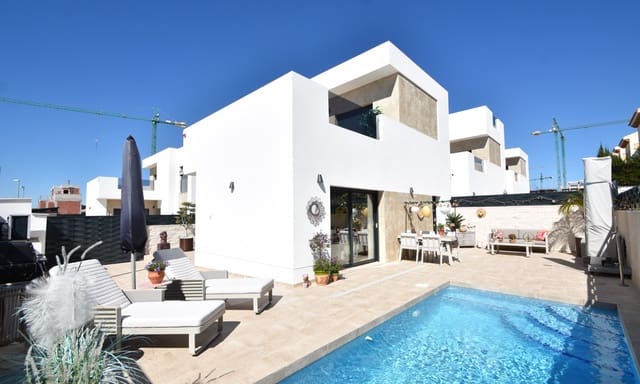 3 soverom Villa til salgs i Ciudad Quesada, Rojales med svømmebasseng garasje - € 479 000 (Ref: 10100746)