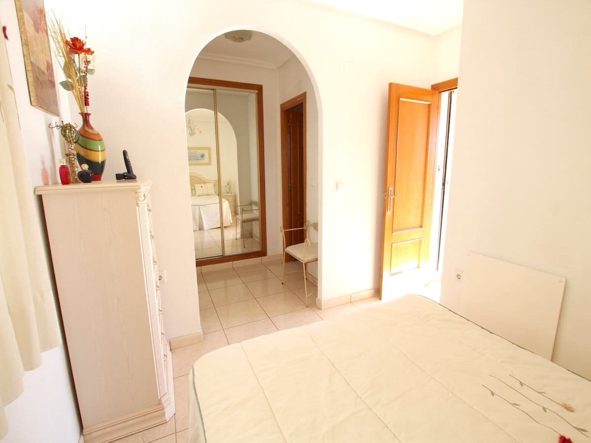 2 Zimmer Villa zu verkaufen in Guardamar del Segura mit Pool - 249.950 € (Ref: 10117111)