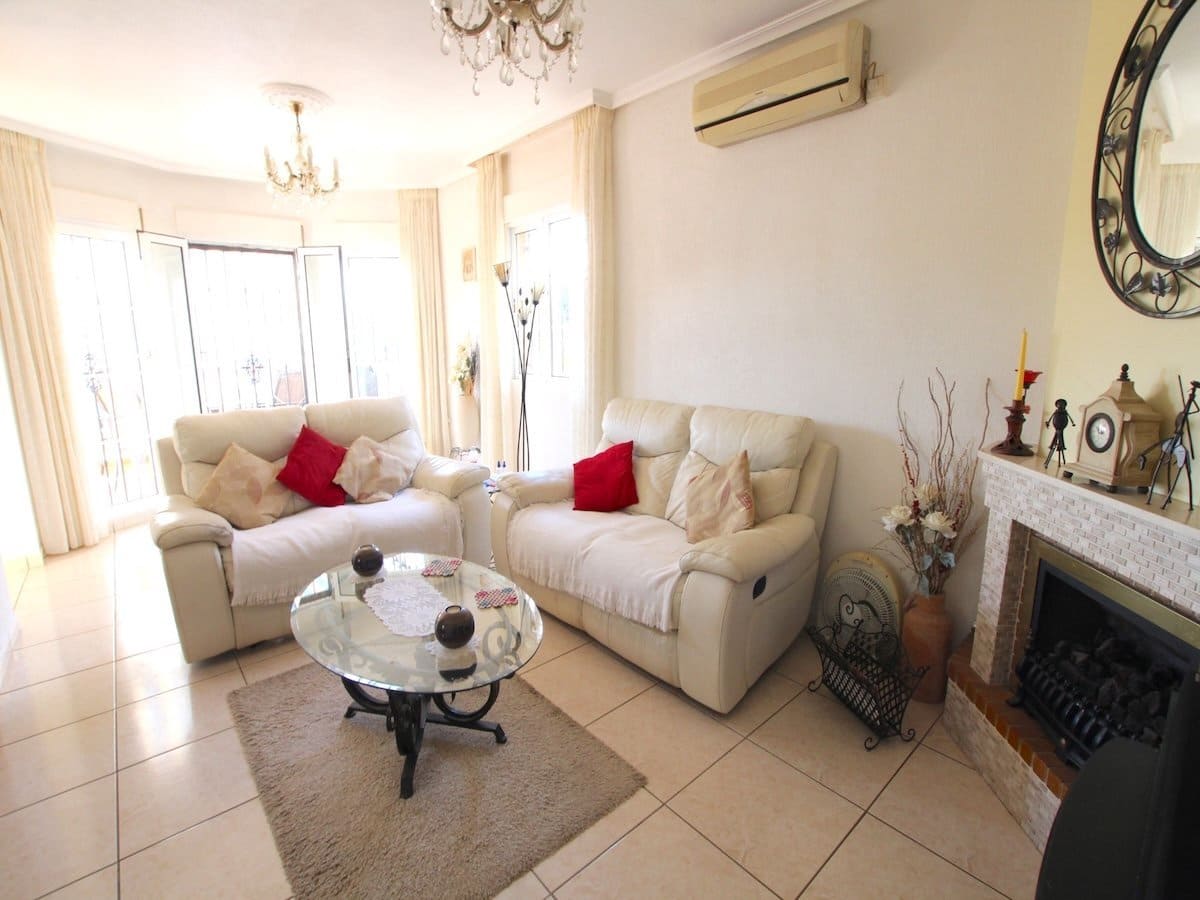 2 Zimmer Villa zu verkaufen in Guardamar del Segura mit Pool - 249.950 € (Ref: 10117111)