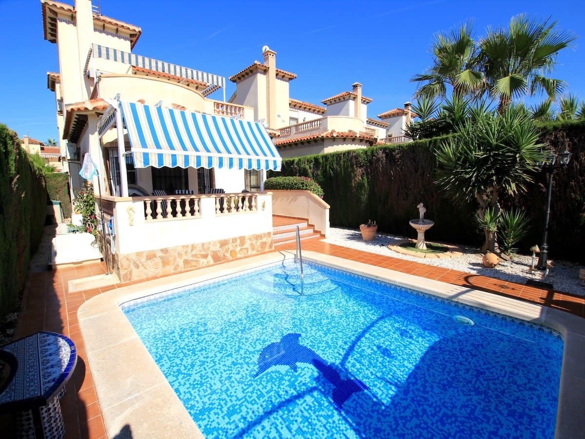 2 Zimmer Villa zu verkaufen in Guardamar del Segura mit Pool - 249.950 € (Ref: 10117111)