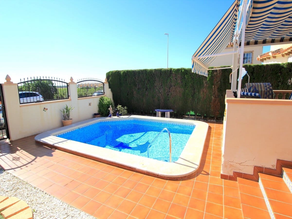 2 Zimmer Villa zu verkaufen in Guardamar del Segura mit Pool - 249.950 € (Ref: 10117111)