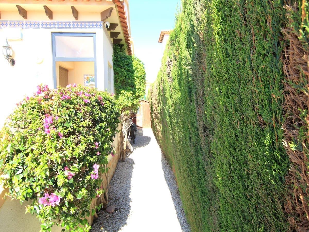 2 Zimmer Villa zu verkaufen in Guardamar del Segura mit Pool - 249.950 € (Ref: 10117111)