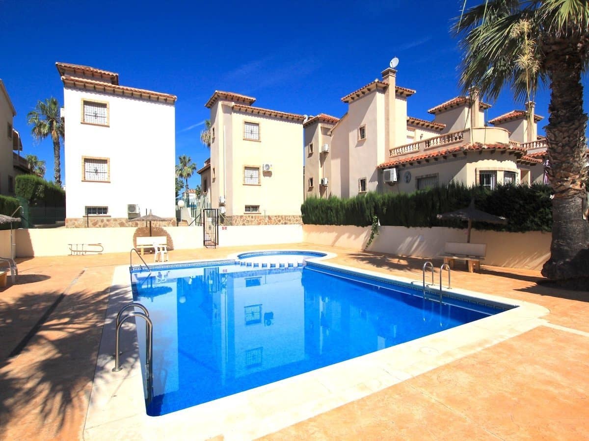 2 Zimmer Villa zu verkaufen in Guardamar del Segura mit Pool - 249.950 € (Ref: 10117111)