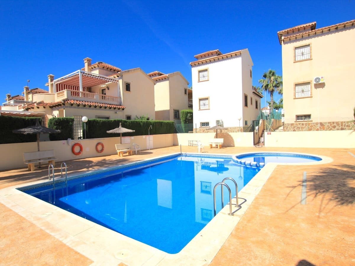 2 Zimmer Villa zu verkaufen in Guardamar del Segura mit Pool - 249.950 € (Ref: 10117111)