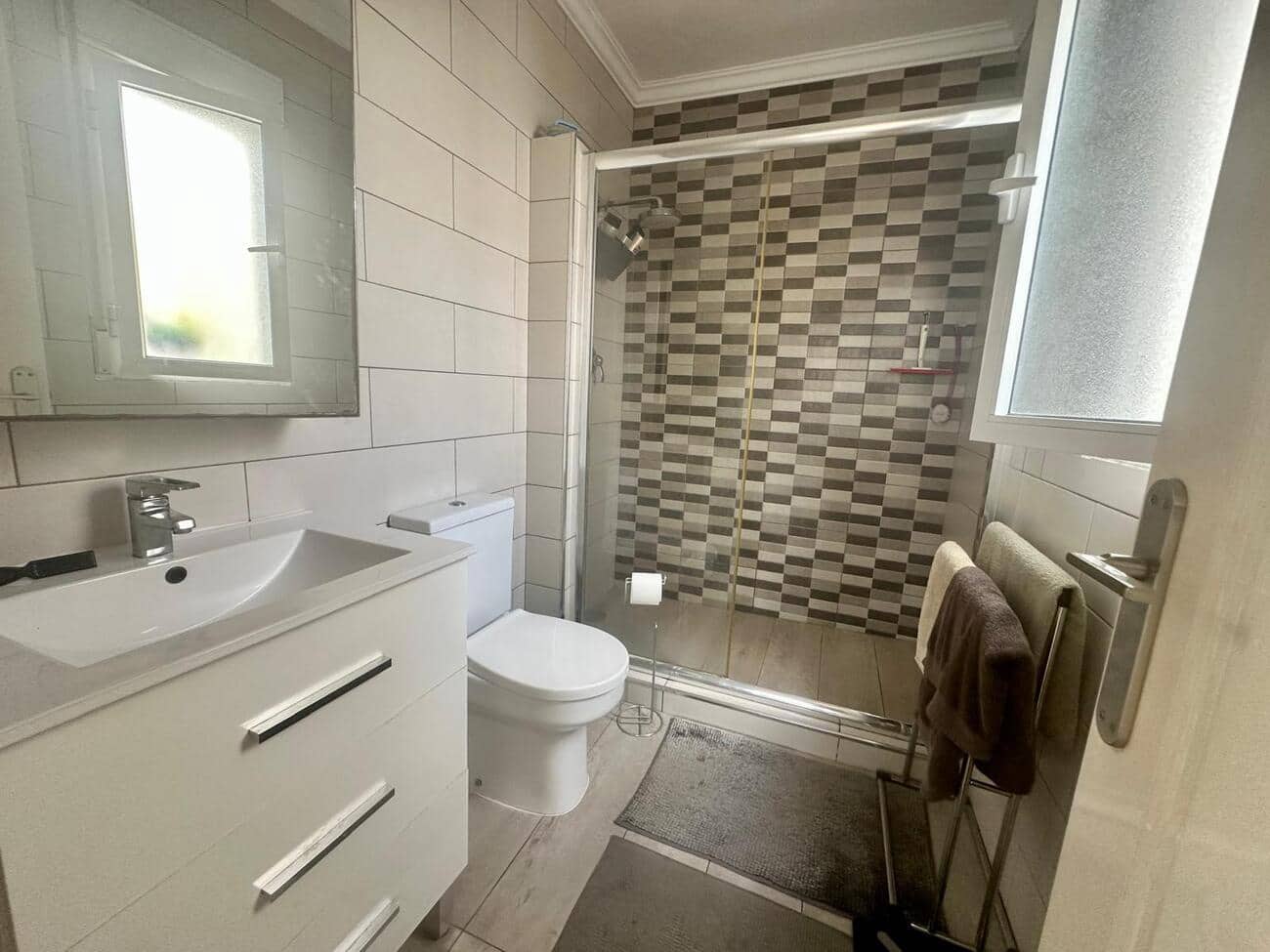 2 Zimmer Reihenhaus zu verkaufen in Ciudad Quesada mit Pool - 215.000 € (Ref: 10125027)
