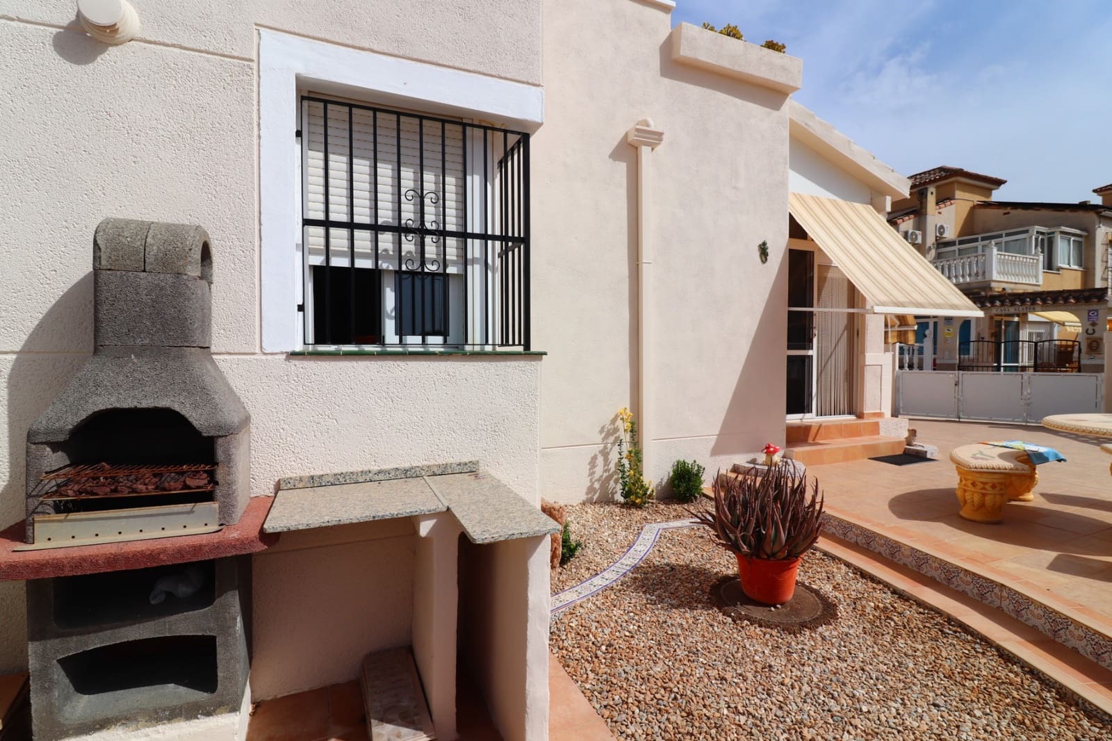 2 Zimmer Reihenhaus zu verkaufen in Algorfa mit Pool Garage - 210.000 € (Ref: 10132118)