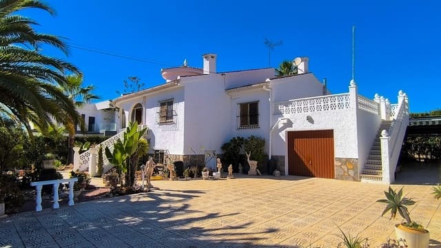 3 sypialnia Willa na sprzedaż w Ciudad Quesada, Rojales z basenem garażem - 795 000 € (Ref: 10134885)