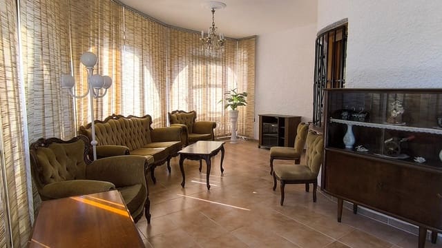 3 sypialnia Willa na sprzedaż w Ciudad Quesada, Rojales z basenem garażem - 795 000 € (Ref: 10134885)