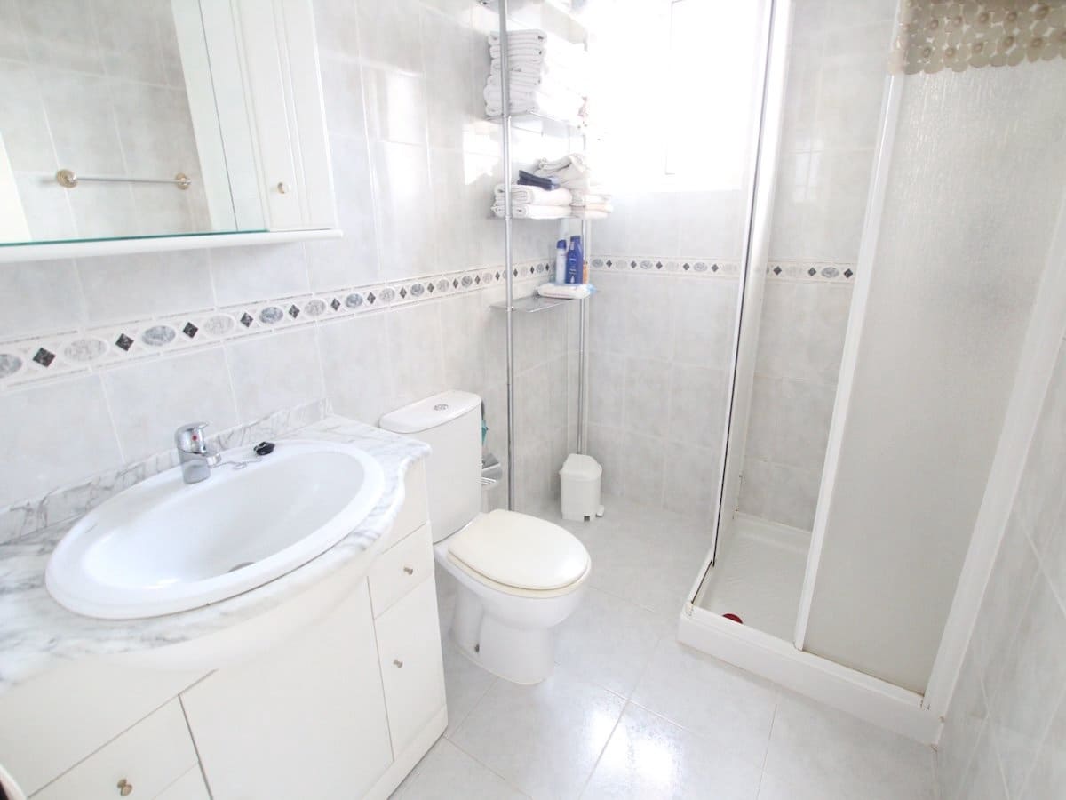 2 sypialnia Dom na sprzedaż w Villamartin z basenem garażem - 189 500 € (Ref: 10156182)