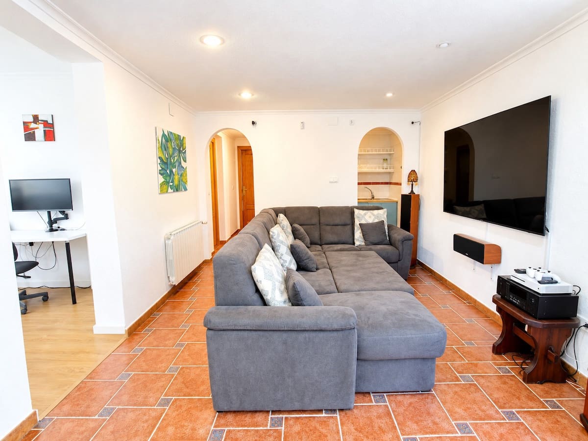 4 slaapkamer Villa te koop in Ciudad Quesada met zwembad garage - € 425.000 (Ref: 10156808)
