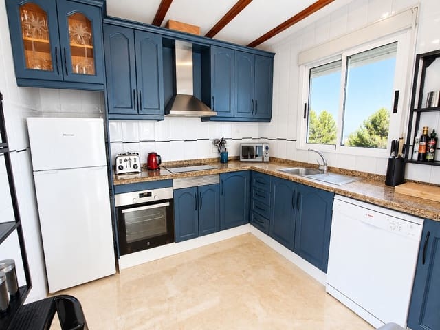 4 slaapkamer Villa te koop in Ciudad Quesada, Rojales met zwembad garage - € 425.000 (Ref: 10156808)