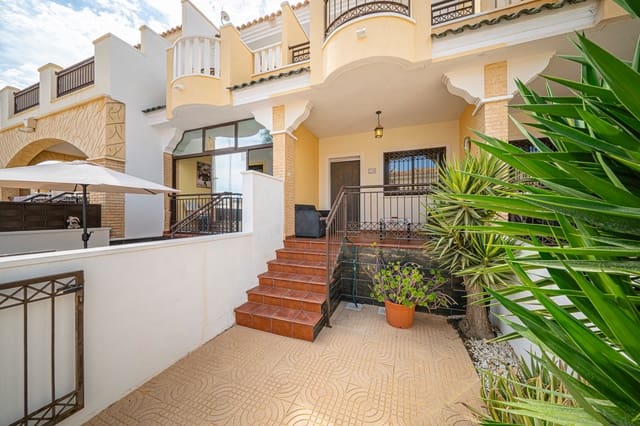 2 sovrum Hus till salu i Ciudad Quesada, Rojales med pool - 195 000 € (Ref: 10159982)