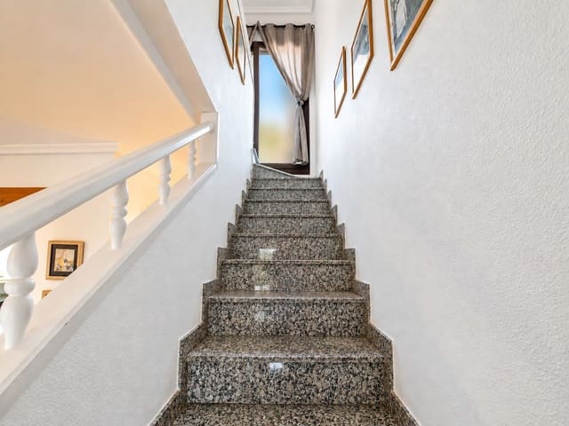 3 chambre Maison de Ville à vendre à Playa Flamenca, Orihuela avec piscine garage - 269 950 € (Ref: 10160284)
