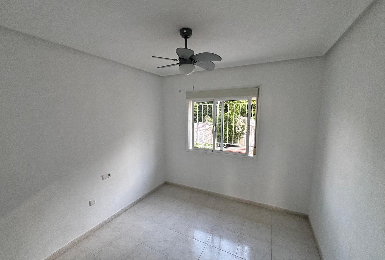 3 slaapkamer Huis te koop in Benijofar met zwembad - € 225.000 (Ref: 10161807)