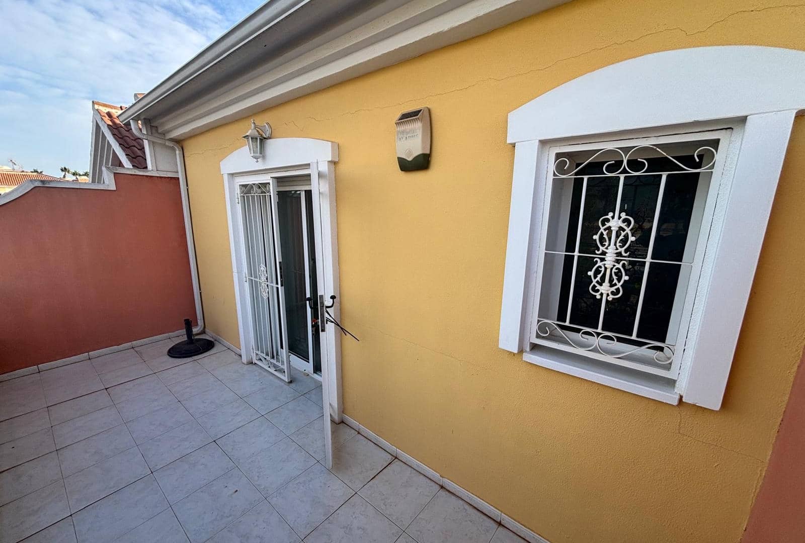 3 slaapkamer Huis te koop in Benijofar met zwembad - € 225.000 (Ref: 10161807)